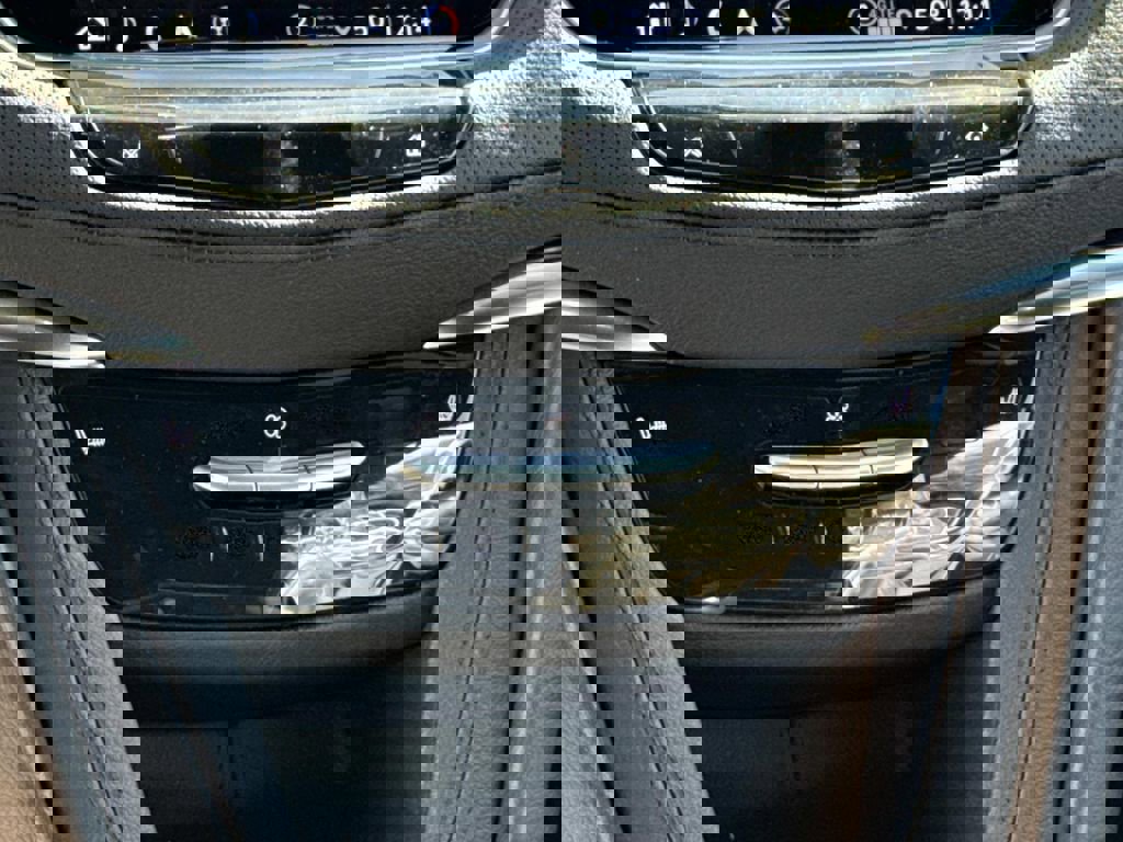 New 2026 Cadillac XT5 Premium Luxury w/ LPO, Floor Liner Package image 13