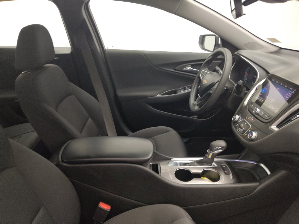 Used 2021 Chevrolet Malibu LS w/ Driver Confidence Package II image 21
