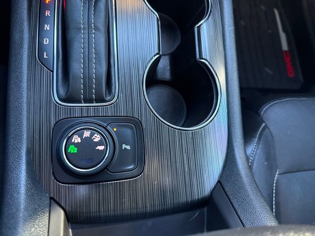 Used 2018 GMC Acadia SLT image 34