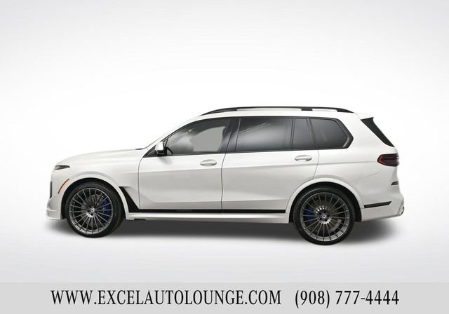 Used 2024 BMW ALPINA XB7 image 3