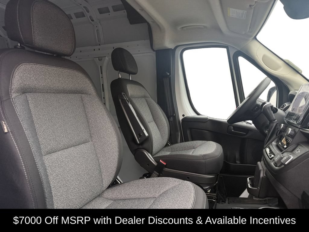 New 2026 RAM ProMaster 3500 w/ Premium Convenience Group FWD image 15