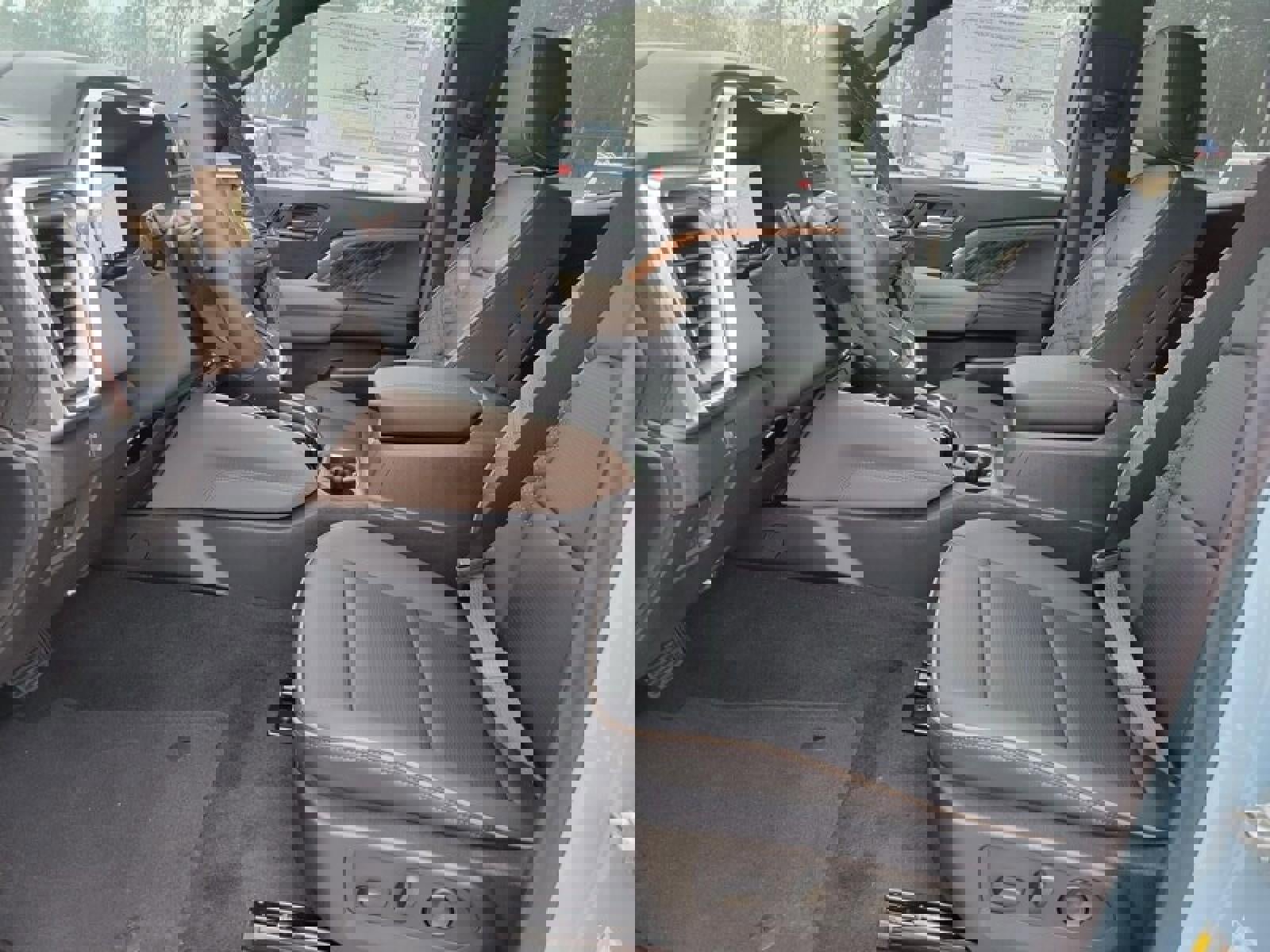 New 2026 GMC Canyon Denali image 18