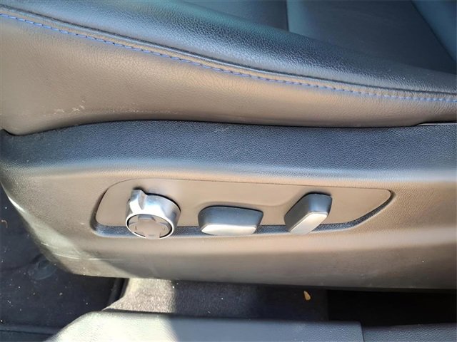 Used 2024 Cadillac XT4 Sport w/ Cold Weather Package image 13