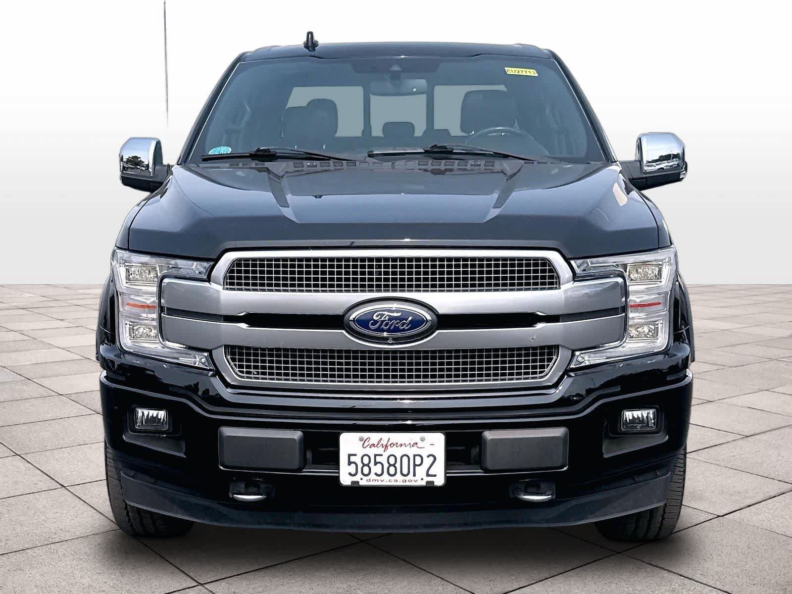 Used 2018 Ford F150 Platinum w/ Equipment Group 701A Luxury AWD/4WD image 2