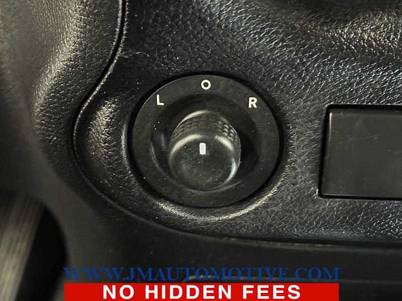 Used 2014 Jeep Wrangler Unlimited Sport w/ Quick Order Package 24S AWD/4WD image 31