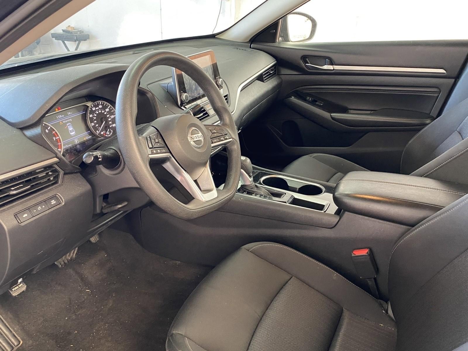 Used 2021 Nissan Altima 2.5 SV FWD image 18