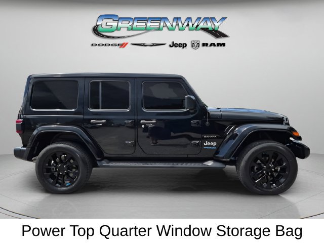 Used 2022 Jeep Wrangler Unlimited Sahara AWD/4WD image 5
