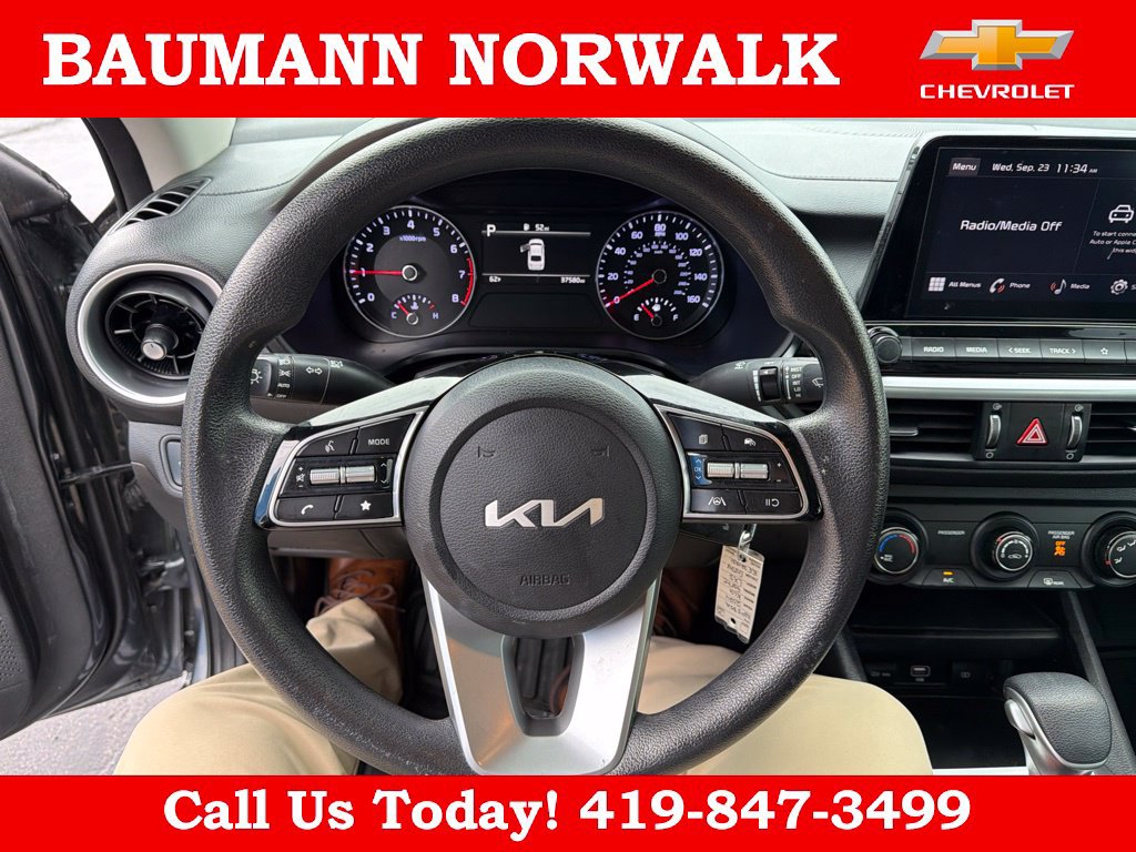 Used 2024 Kia Forte LXS w/ LXS Technology Package FWD image 18