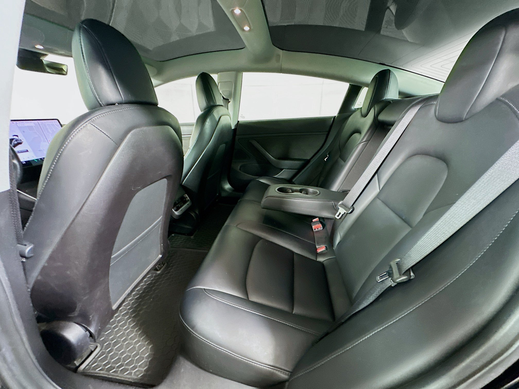 Used 2019 Tesla Model 3 Standard Range RWD image 25