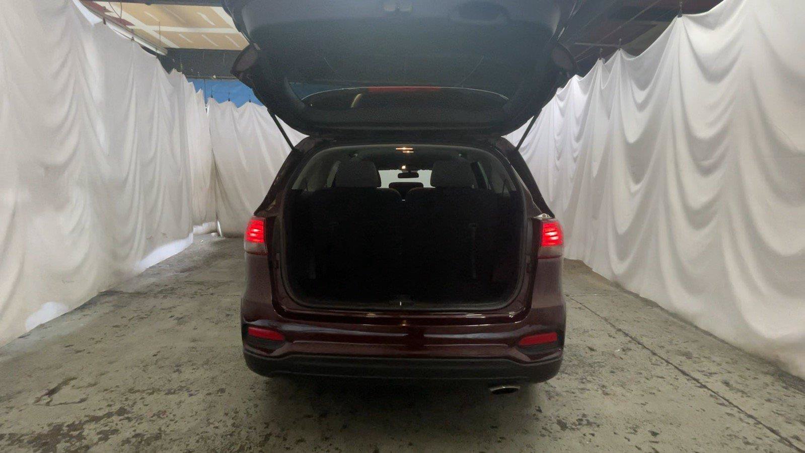 Used 2019 Kia Sorento AWD image 18