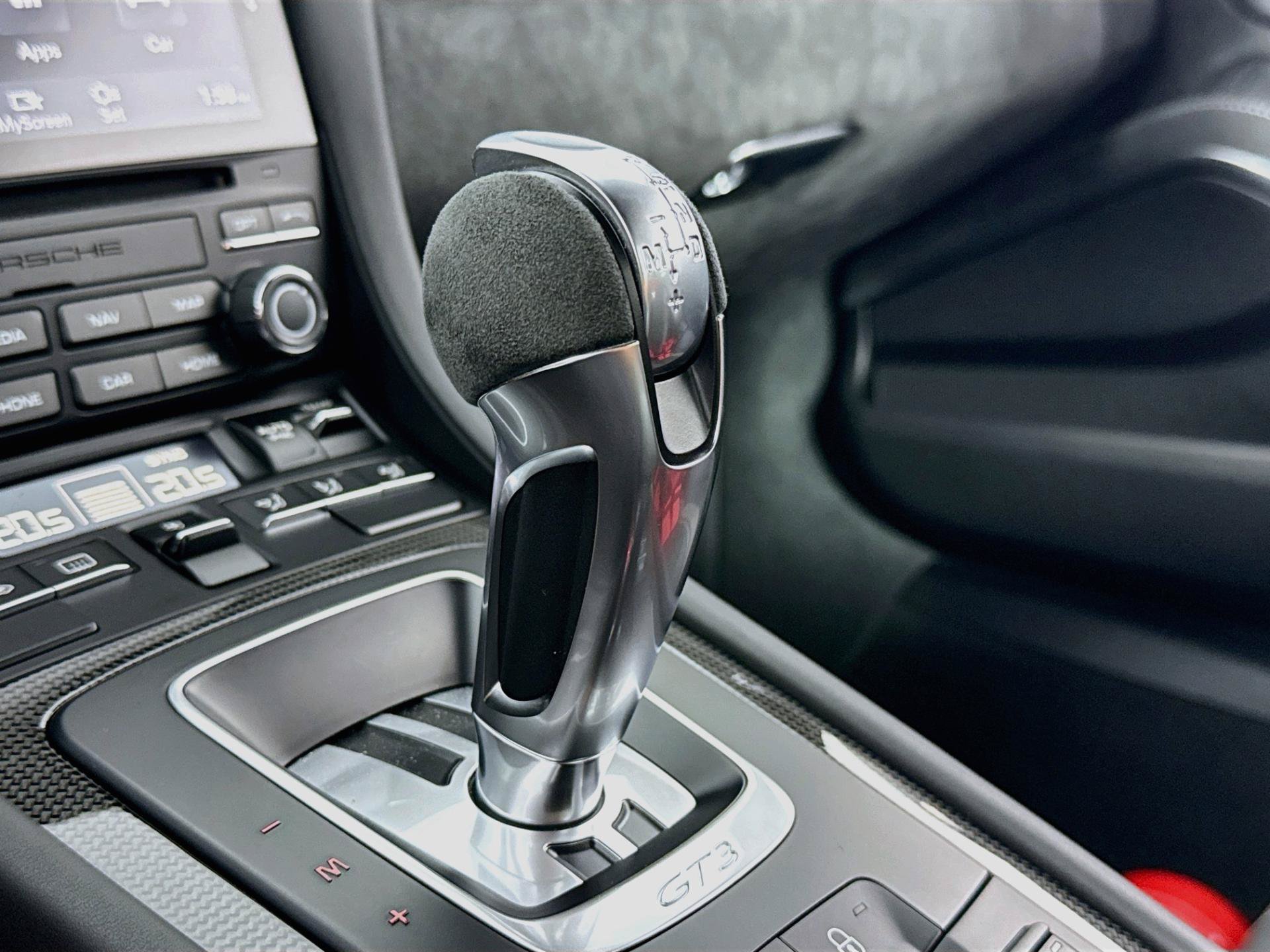 Used 2018 Porsche 911 GT3 RWD image 18