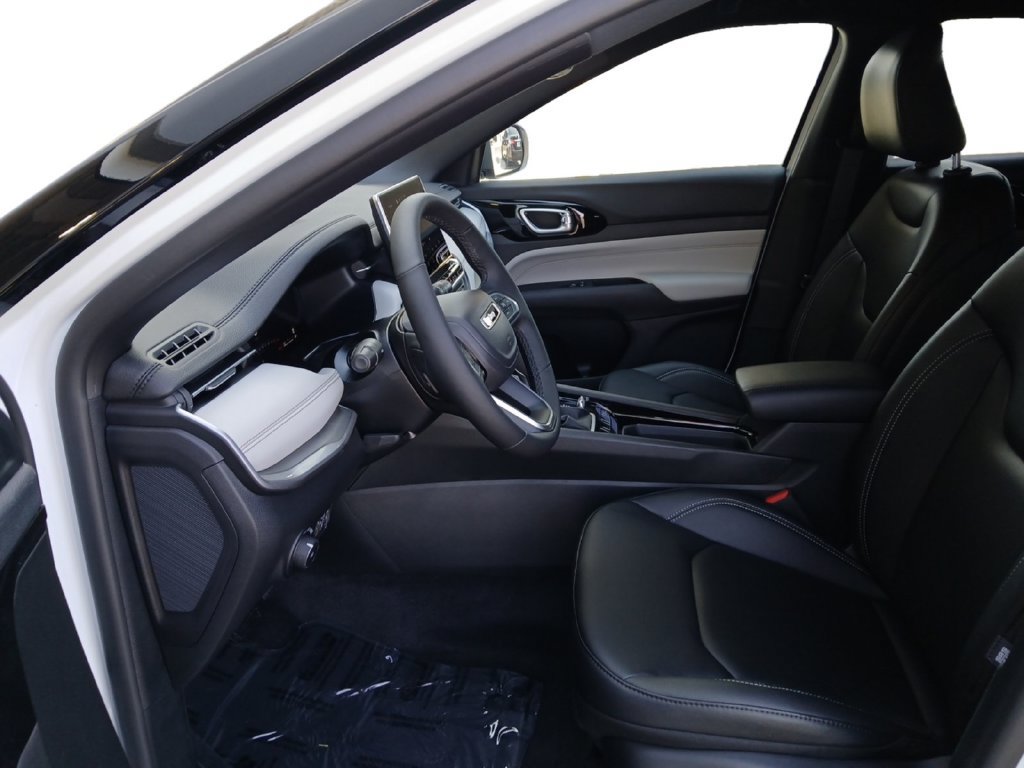 New 2026 Jeep Compass Limited AWD/4WD image 19