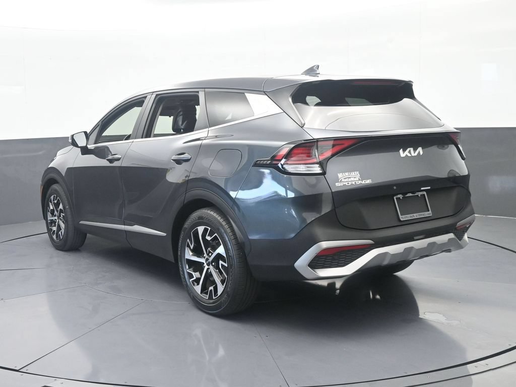Used 2023 Kia Sportage EX FWD image 4