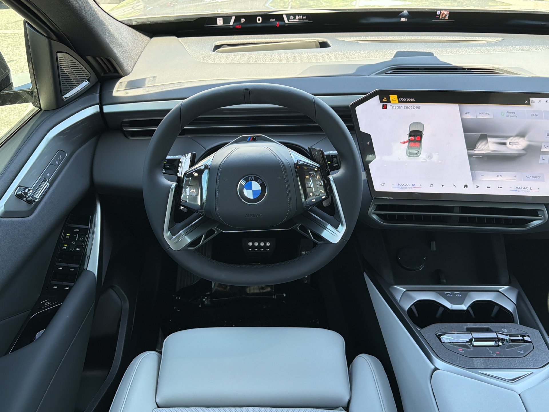 New 2027 BMW X5 xDrive50e w/ M Sport Package AWD/4WD image 14