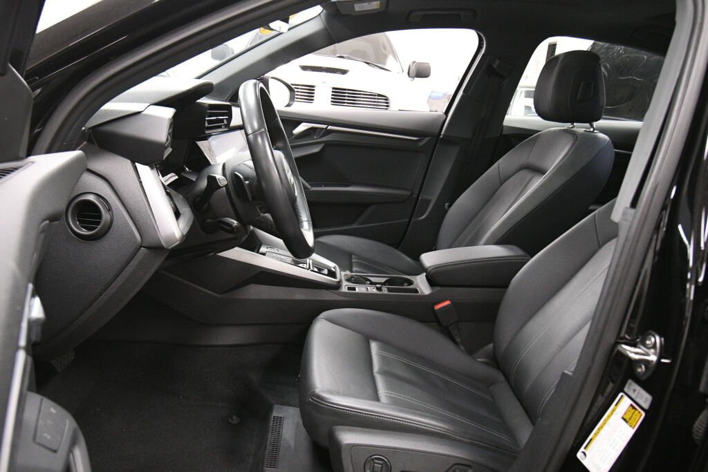 Used 2023 Audi A3 2.0T Premium FWD image 9