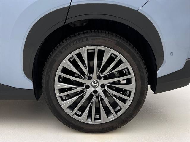 Certified 2023 Lexus RZ 450e Premium w/ Accessory Package (2T) AWD/4WD image 27
