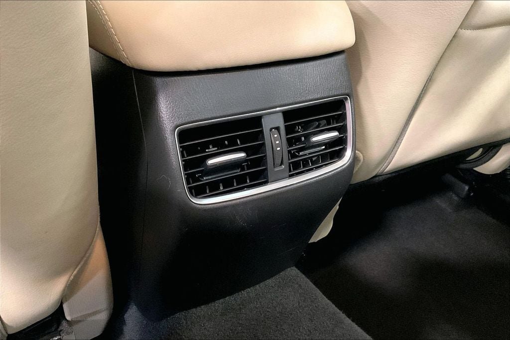 Used 2020 MAZDA MAZDA6 Grand Touring FWD image 11