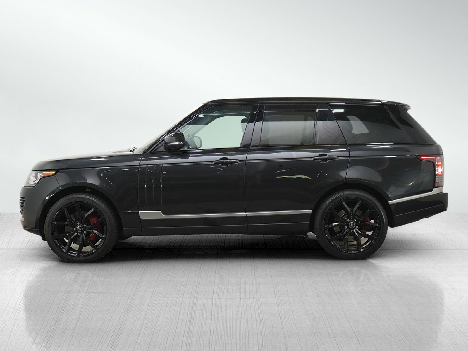 Used 2013 Land Rover Range Rover HSE AWD/4WD image 2