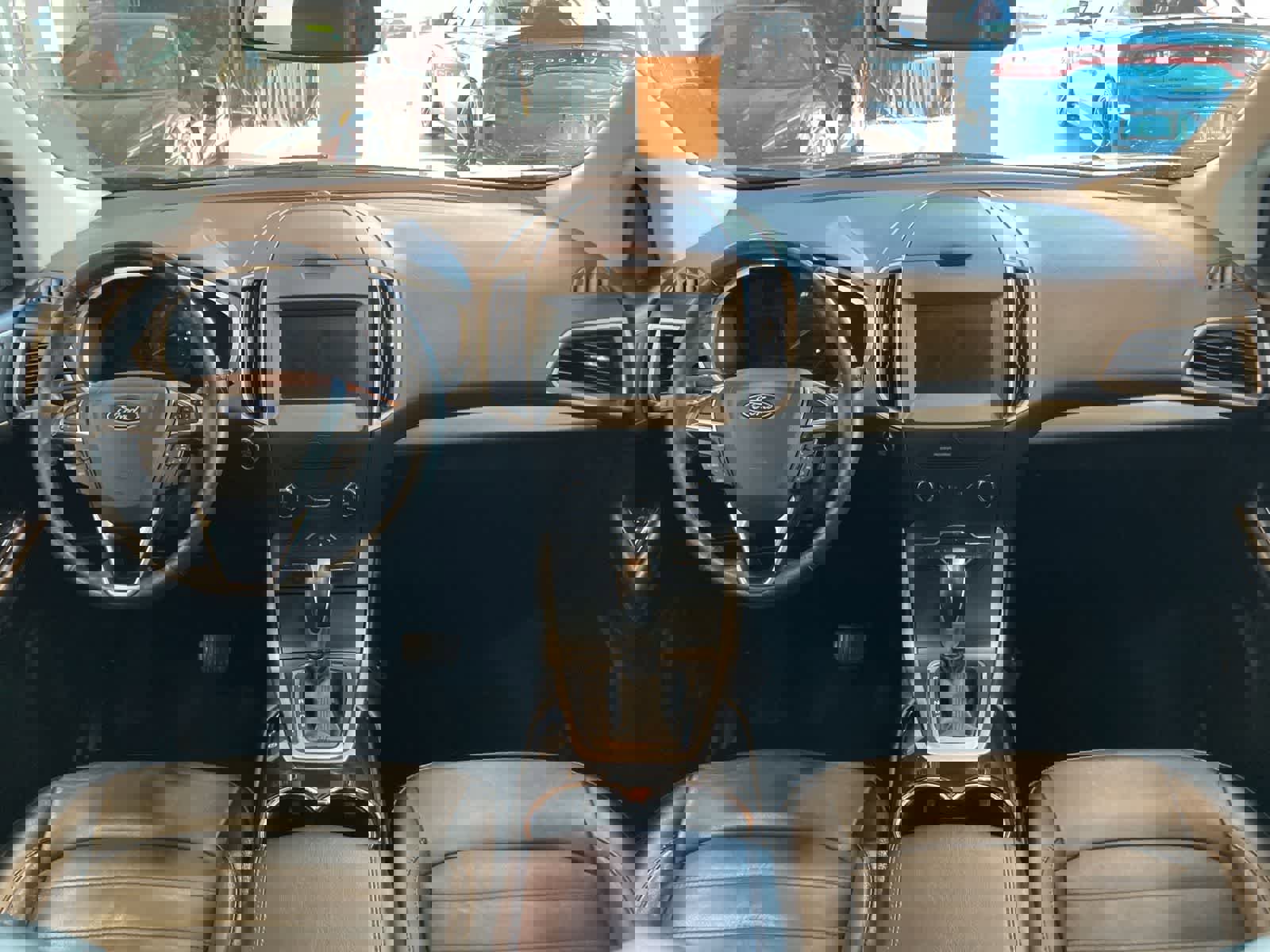 Used 2018 Ford Edge SEL w/ Equipment Group 201A AWD/4WD image 25