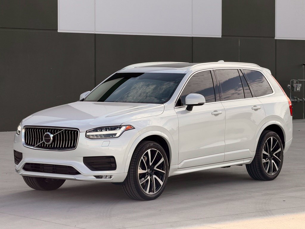 Used 2022 Volvo XC90 T6 Momentum w/ Climate Package AWD/4WD image 1