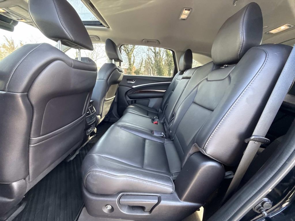 Used 2020 Acura MDX SH-AWD image 18