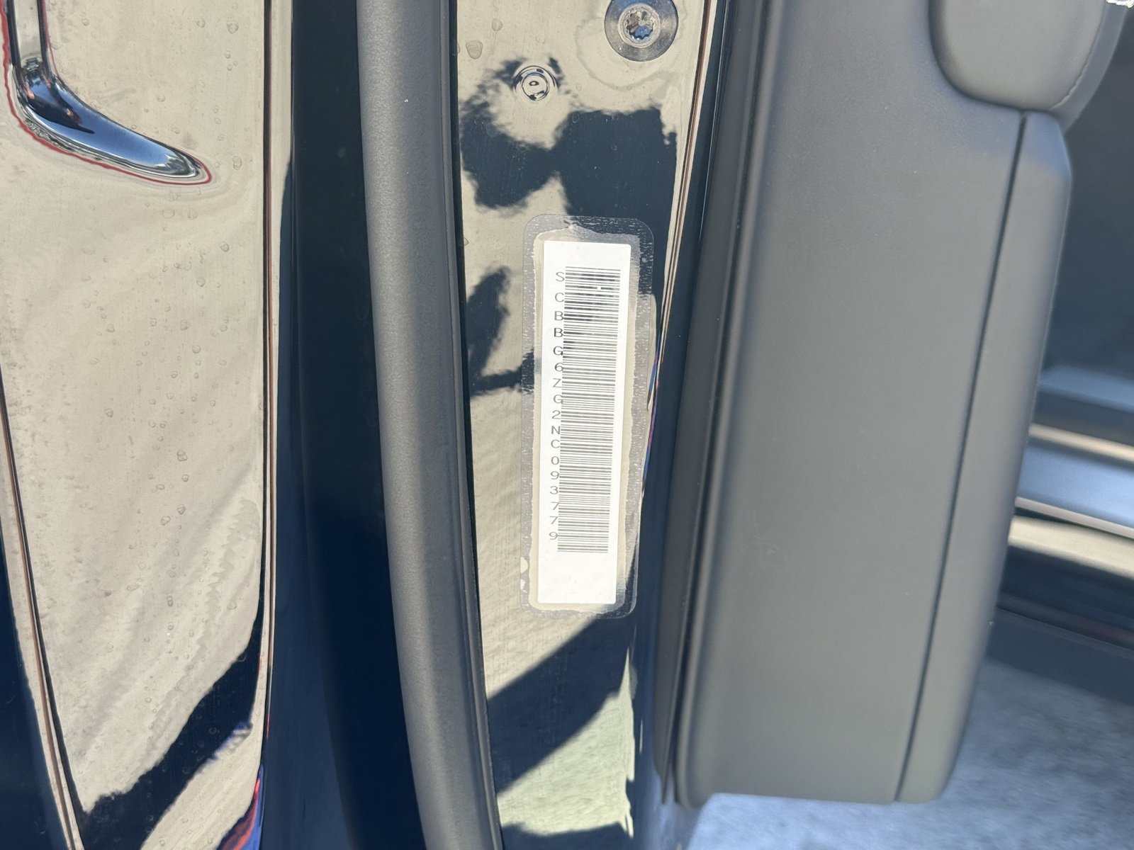 Used 2022 Bentley Flying Spur V8 image 33