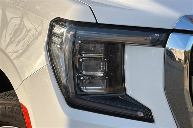 Used 2023 GMC Yukon SLT image 44