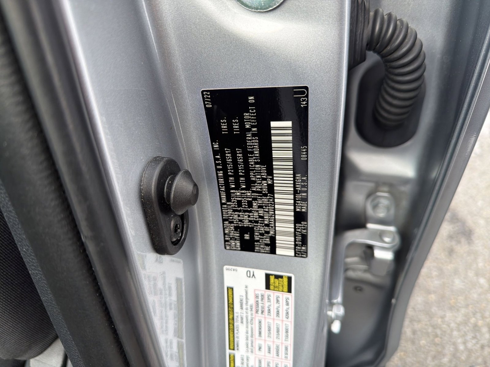 Used 2022 Toyota Corolla Cross LE image 27