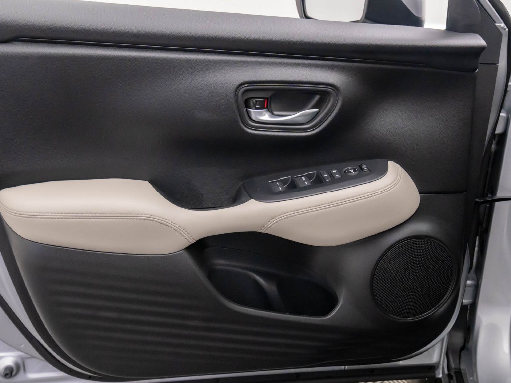 New 2027 Honda HR-V LX image 14