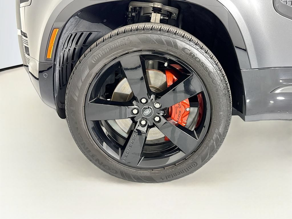 Certified 2024 Land Rover Defender 110 X AWD/4WD image 30