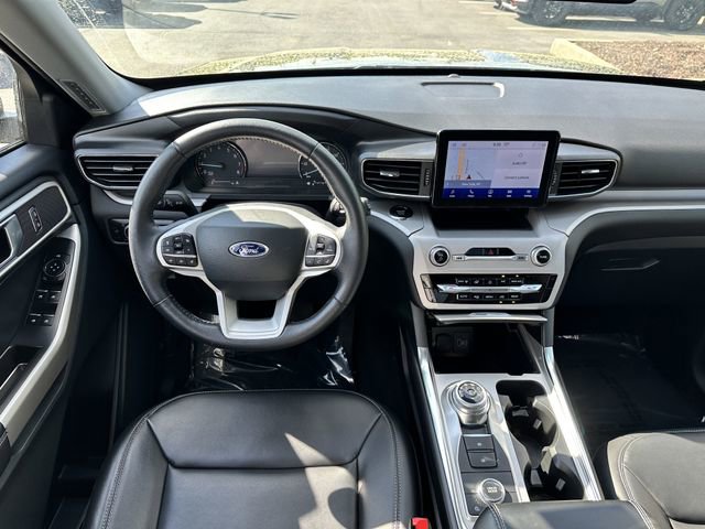 Certified 2023 Ford Explorer XLT w/ Equipment Group 202A image 13