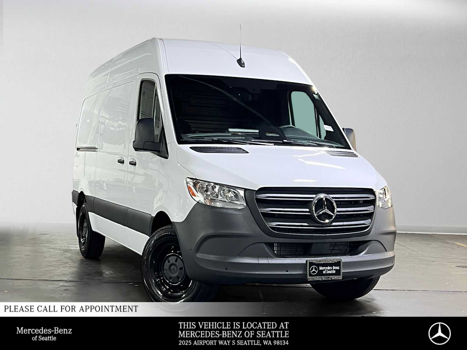 Used 2026 Mercedes-Benz Sprinter 2500 image 1