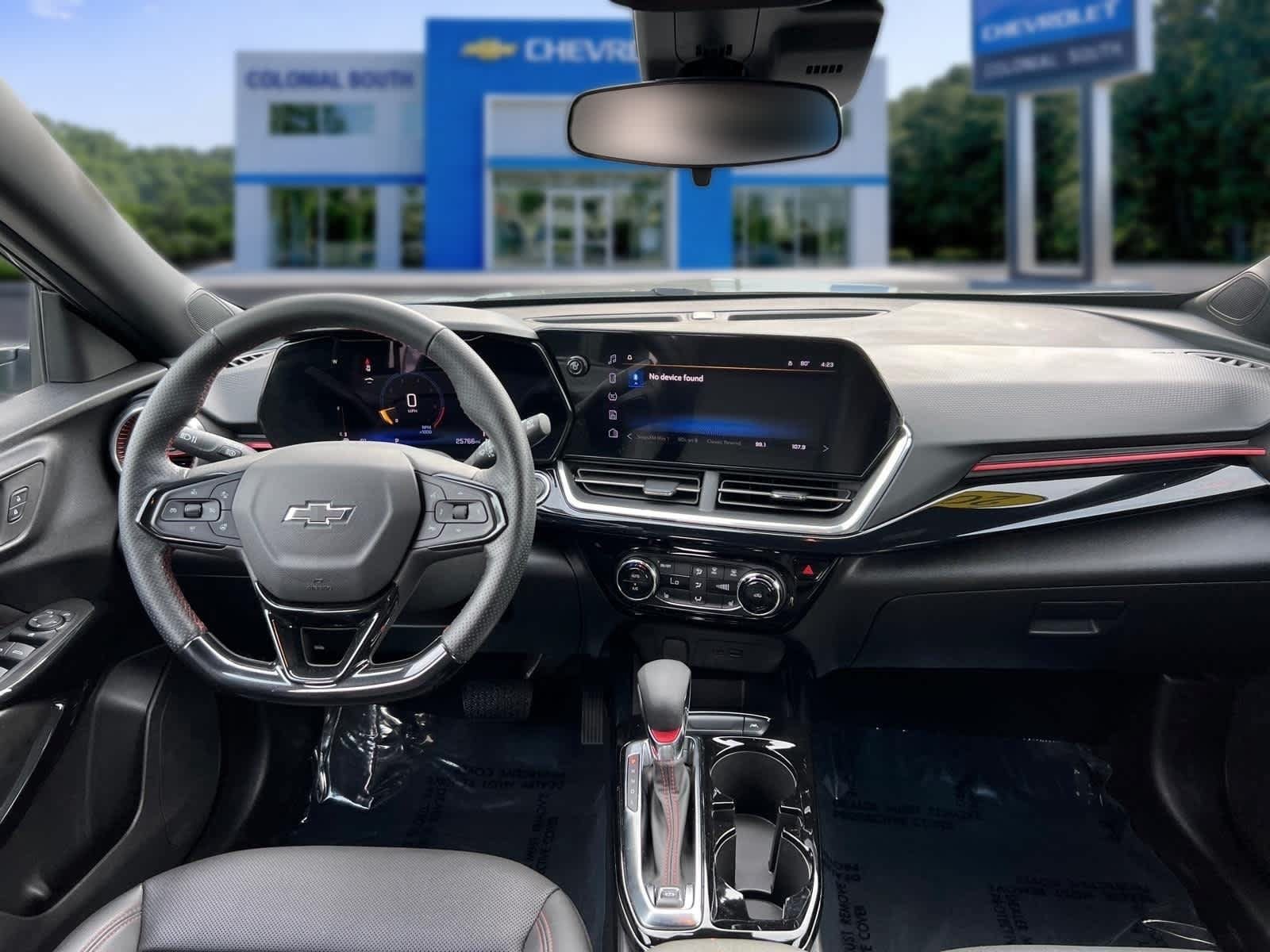 Certified 2024 Chevrolet Trax RS w/ Driver Confidence Package FWD image 31