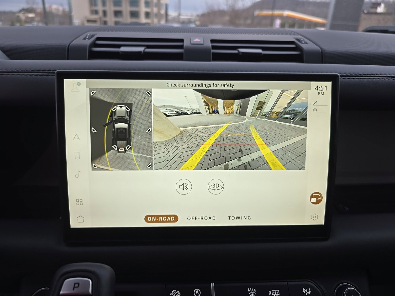 Certified 2025 Land Rover Defender 110 S image 28