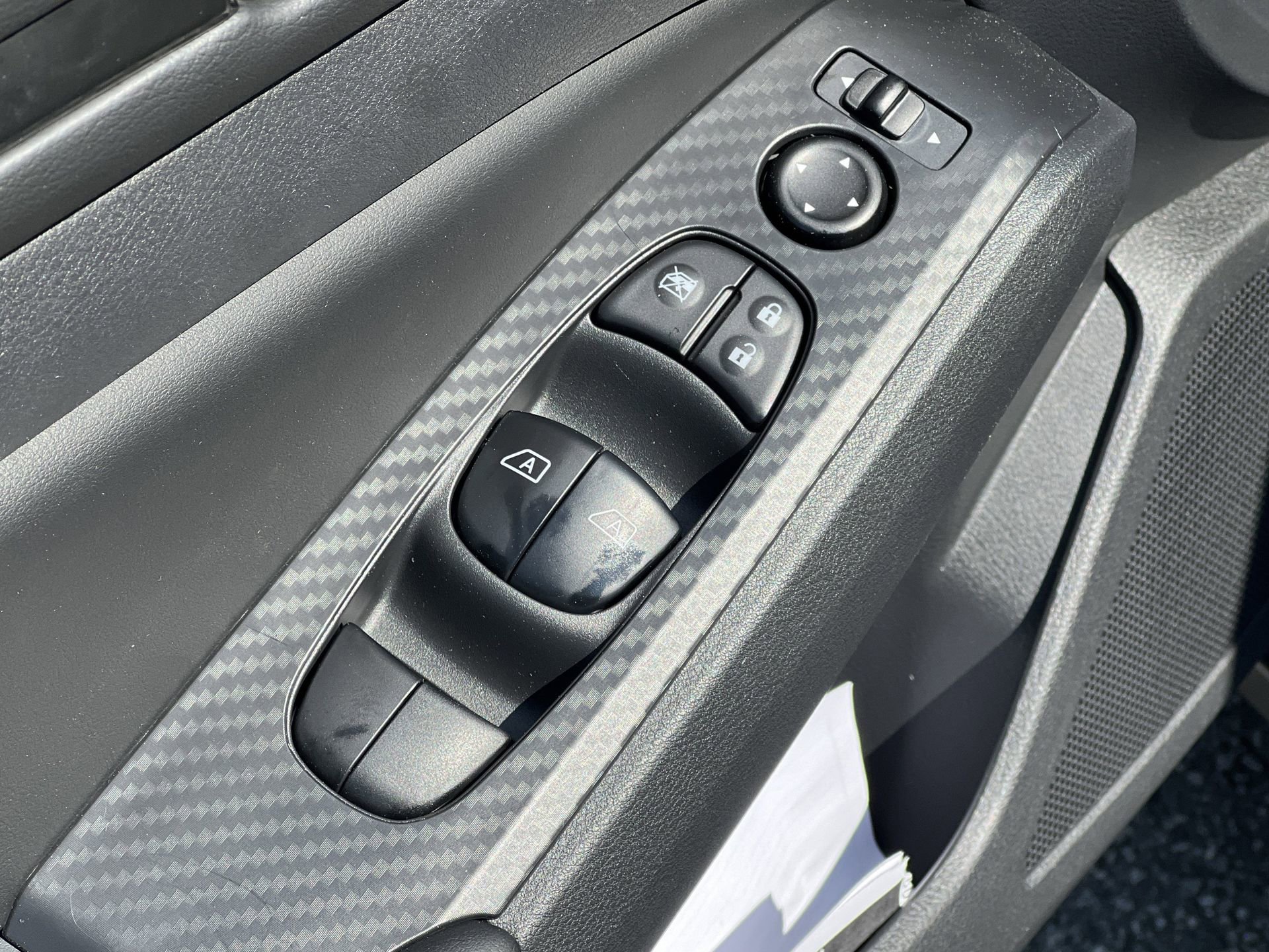 New 2026 Nissan Altima 2.5 SV FWD image 17