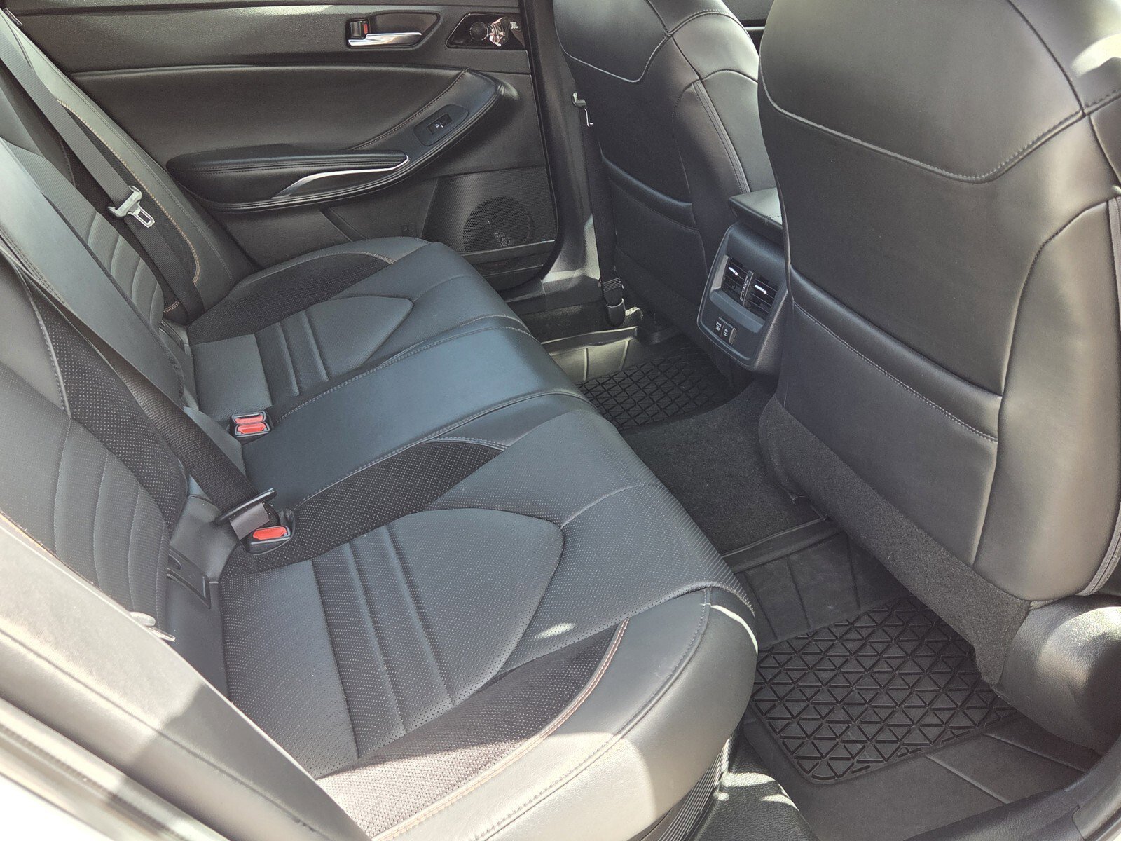 Certified 2022 Toyota Avalon XSE image 10