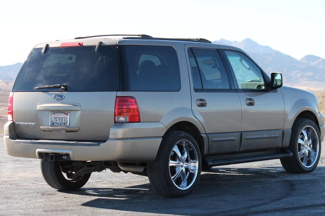 Used 2003 Ford Expedition XLT RWD image 8