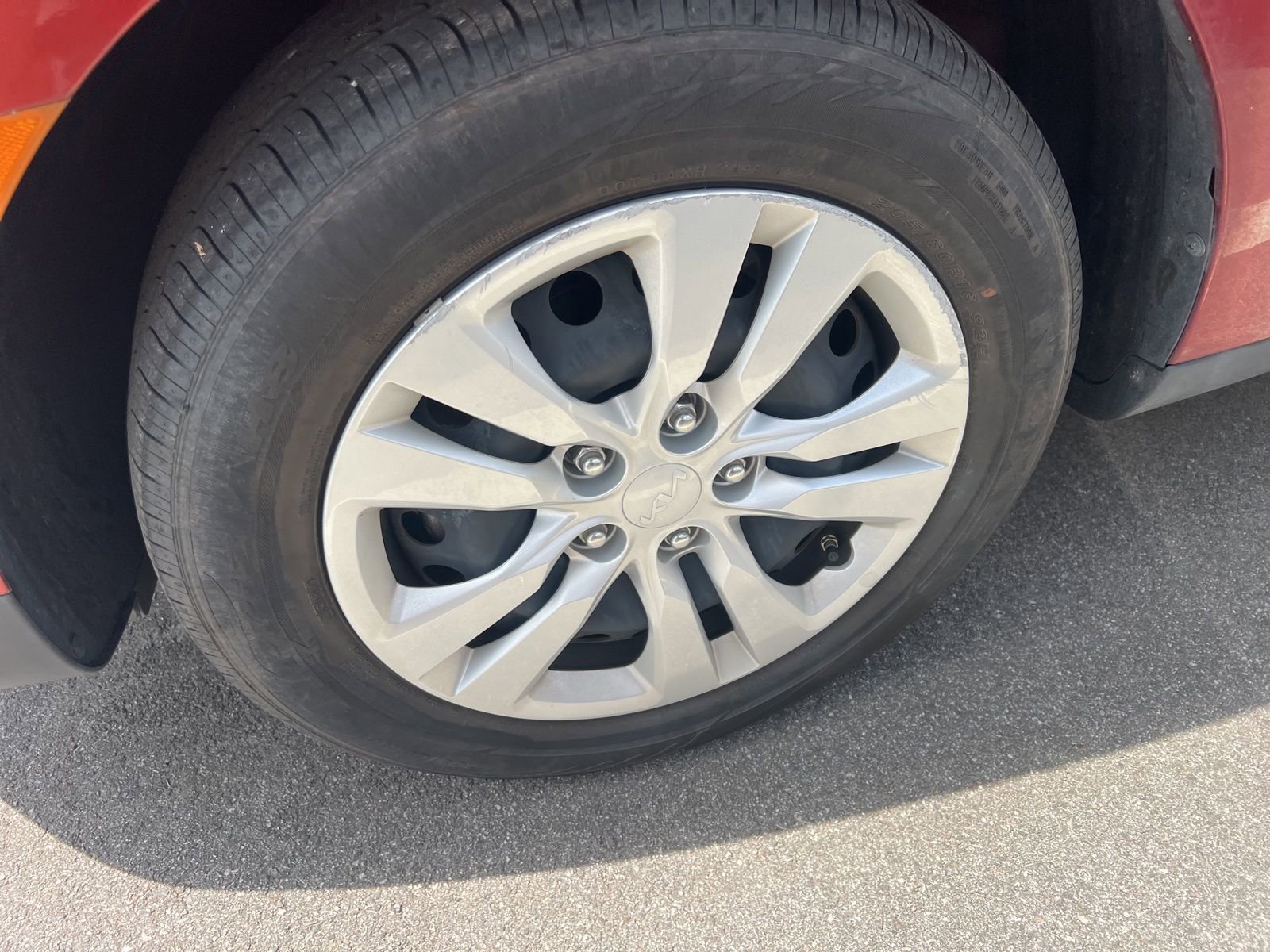 Used 2024 Kia Soul LX image 4