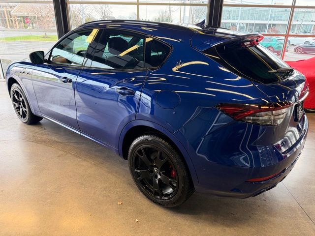 Used 2022 Maserati Levante GT image 4