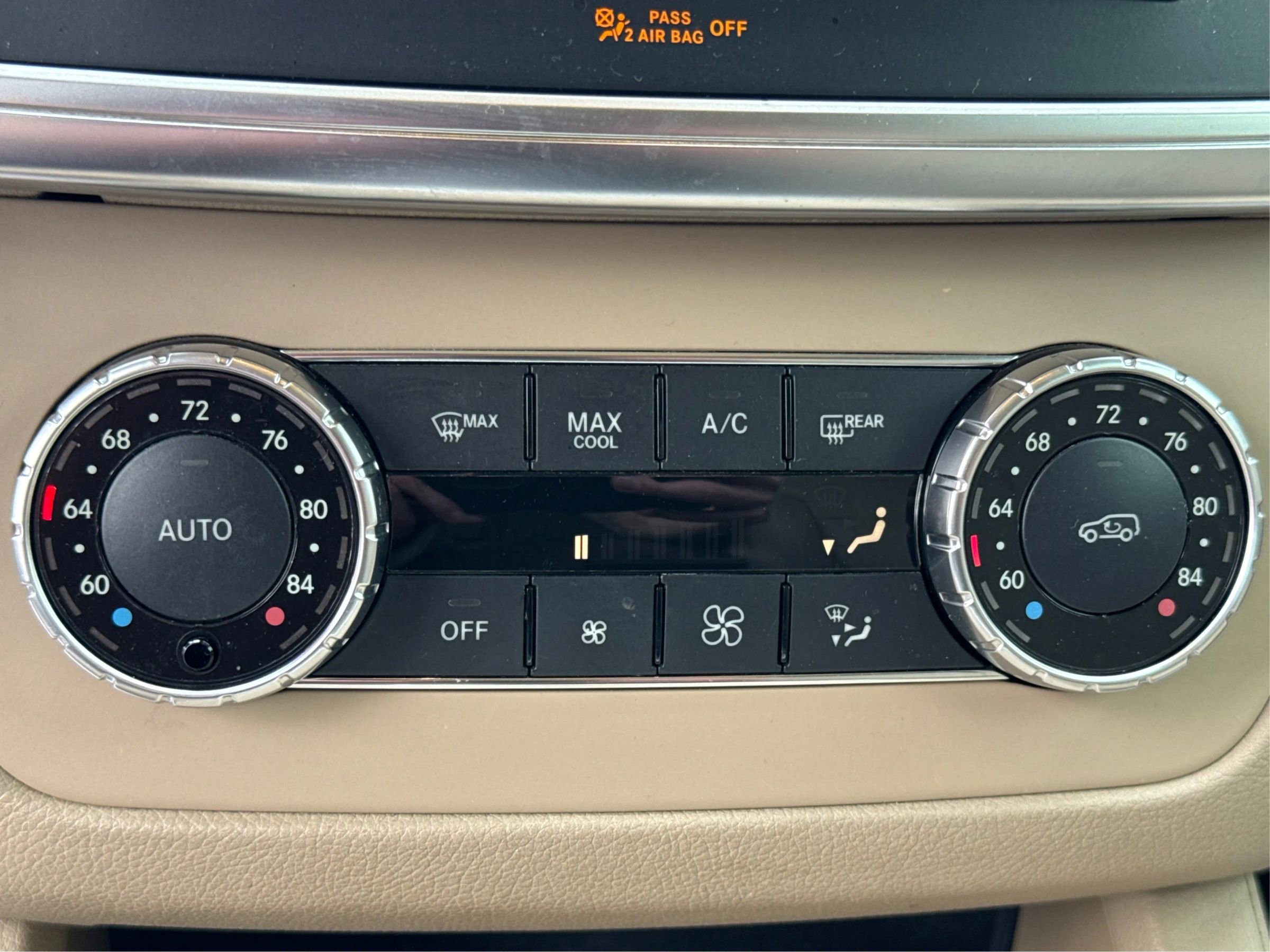 Used 2015 Mercedes-Benz GL 320 BlueTEC 4MATIC image 28