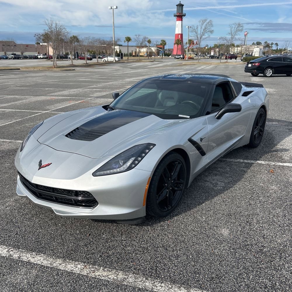 Used 2016 Chevrolet Corvette Stingray Coupe w/ 2LT Preferred Equipment Group image 4