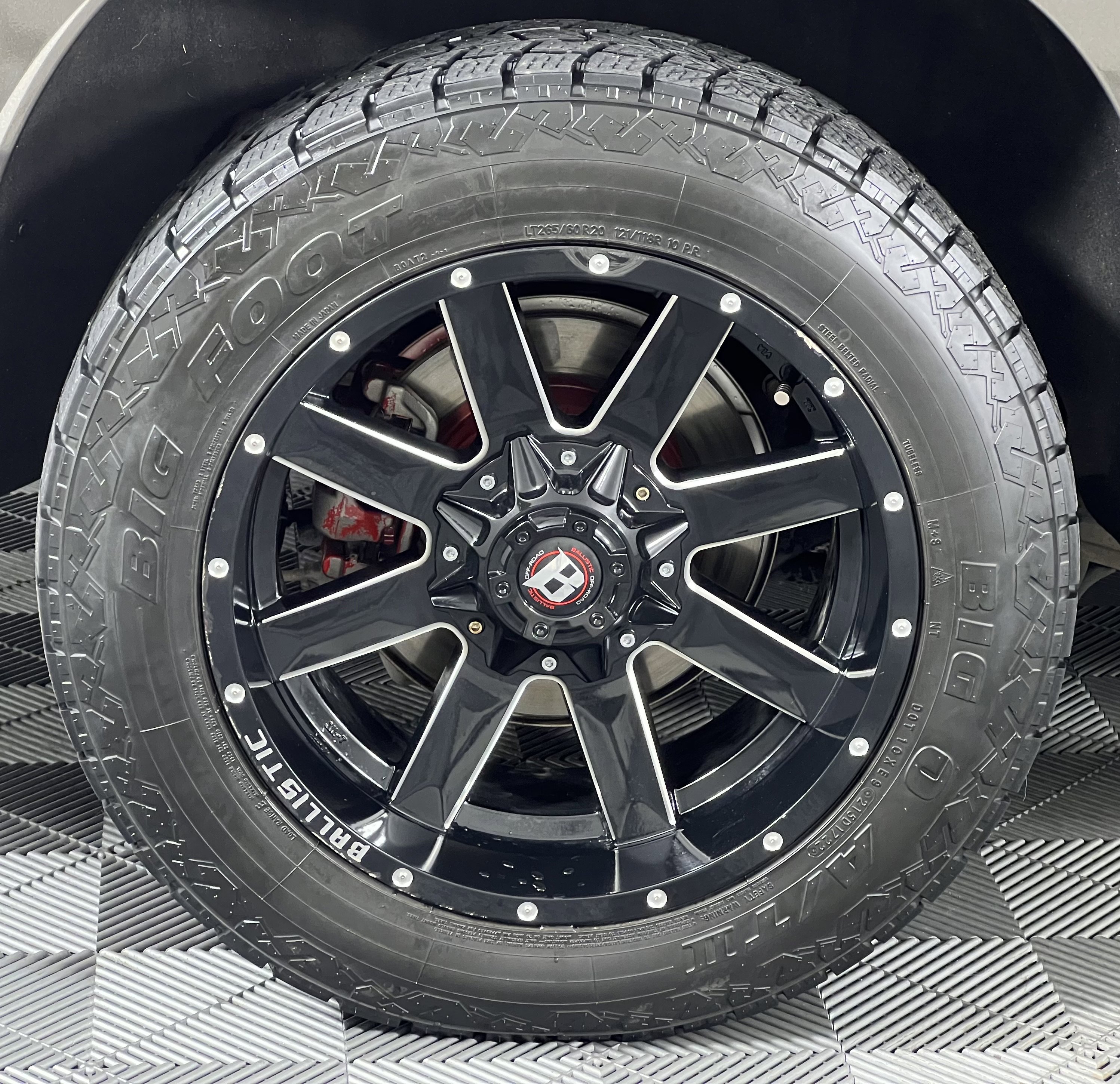 Used 2021 Chevrolet Tahoe Z71 w/ Z71 Signature Package image 12