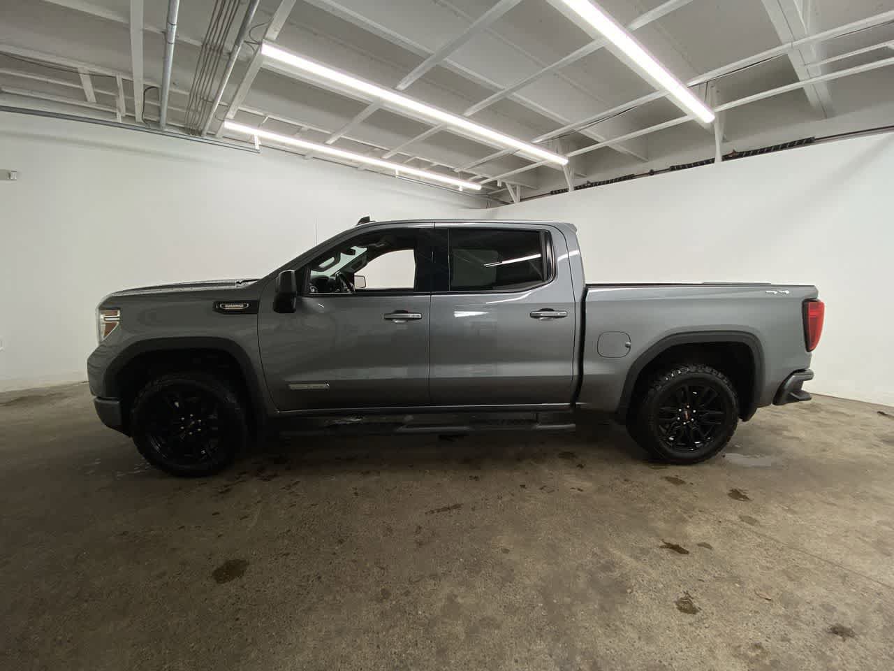 Used 2021 GMC Sierra 1500 Elevation AWD/4WD image 3