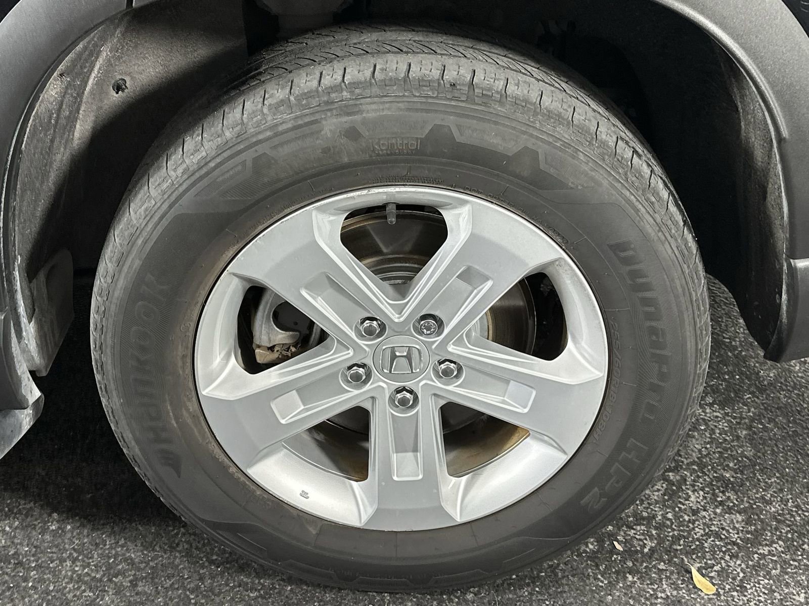 Used 2023 Honda Pilot LX image 14