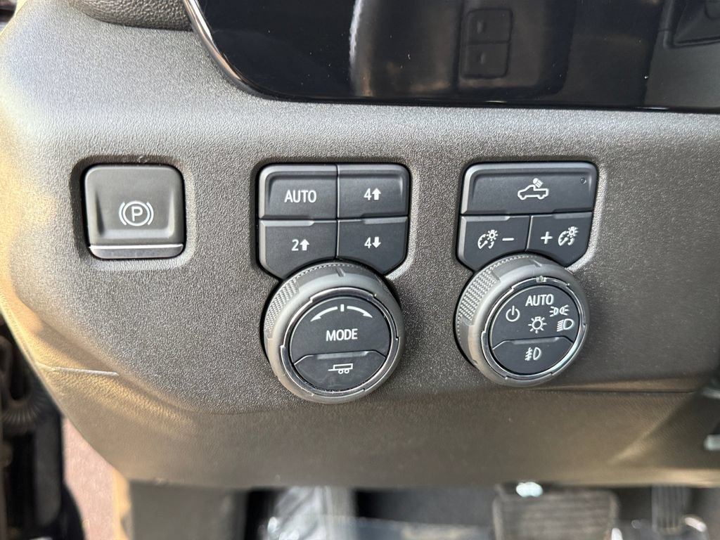Used 2023 Chevrolet Silverado 1500 RST w/ True North Edition Plus AWD/4WD image 23