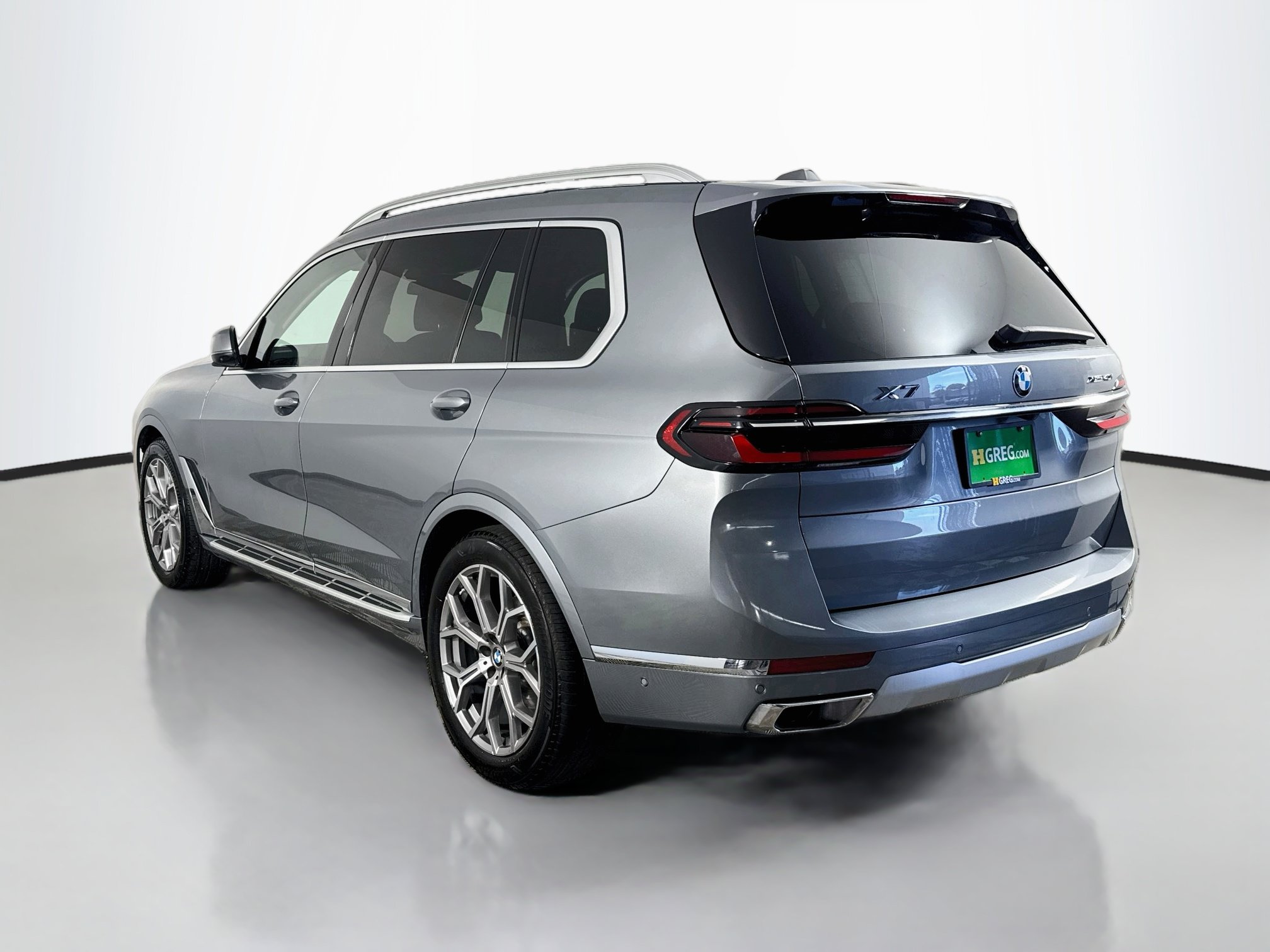 Used 2025 BMW X7 xDrive40i AWD/4WD image 7