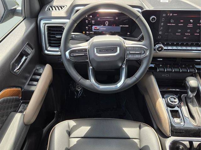 New 2026 GMC Canyon Denali w/ LPO, Denali Black Edition AWD/4WD image 14