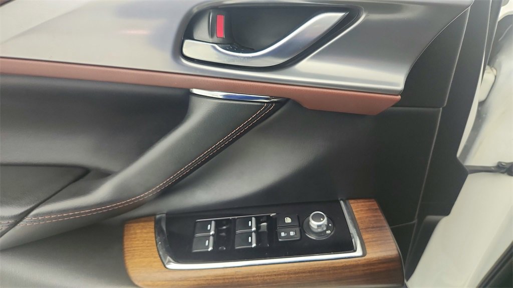 Used 2017 MAZDA CX-9 Signature image 56