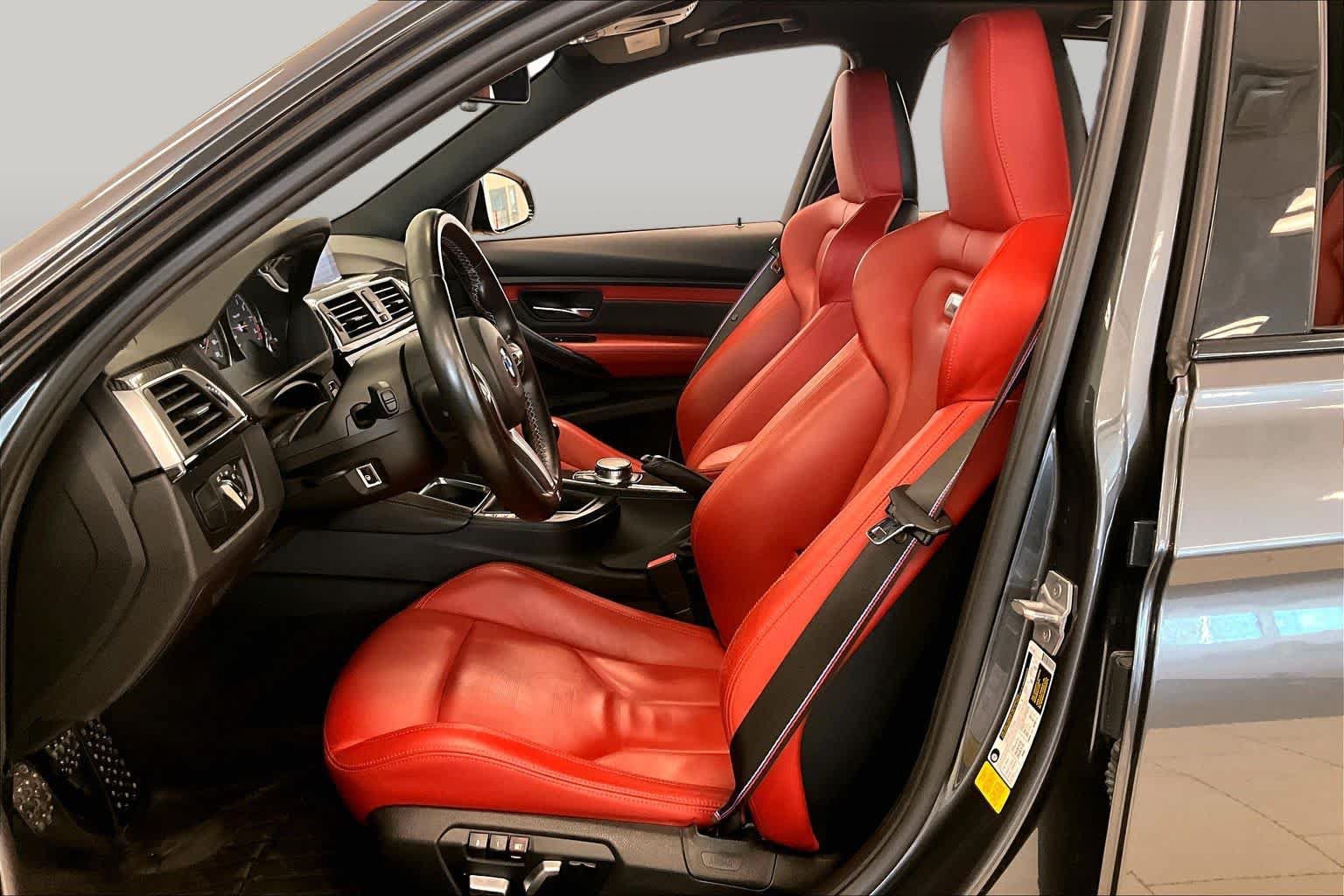 Used 2017 BMW M3 RWD image 7