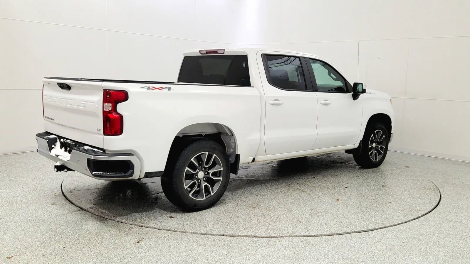 Used 2022 Chevrolet Silverado 1500 LT image 7